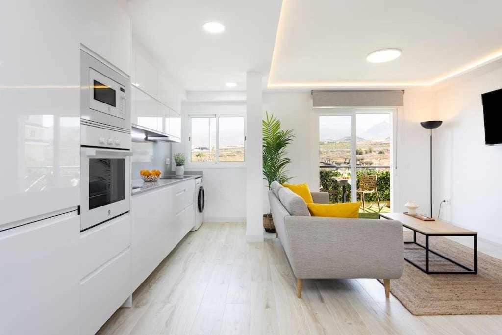 Sunnyland Apartment Arona Cho Ngoại thất bức ảnh